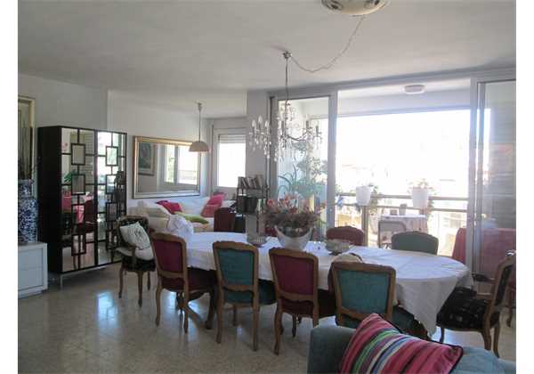 4.5-ROOMS-FOR-SALE-IN-THE-WOLFSON-BUILDING-JERUSALEM