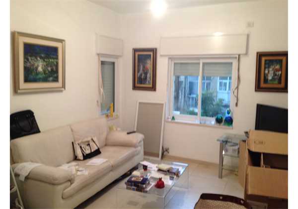 for-rent-Renovated-2-BRD-on-Ben-Mimon-St.-Rechavia-Jerusalem