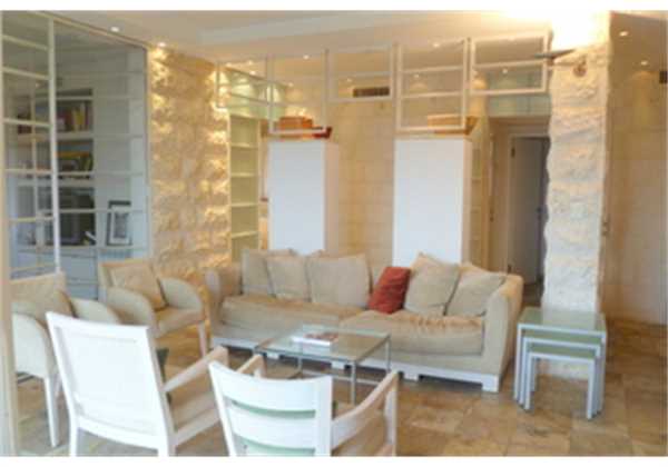 for-rent-Renovated-and-fully-furnished-in-Center-Talbieh-Jerusalem