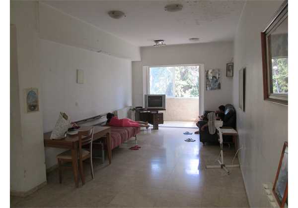 for-sale-Large-and-full-of-light-4-rooms-in-center-Rechavia-Jerusalem