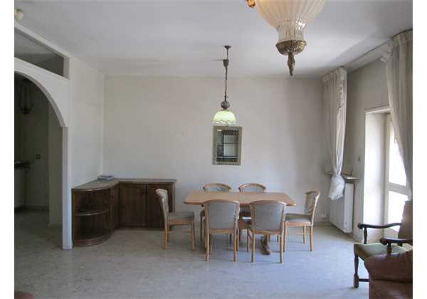for-sale-apartment-in-Trumpeldor-Nachlaot-jerusalem
