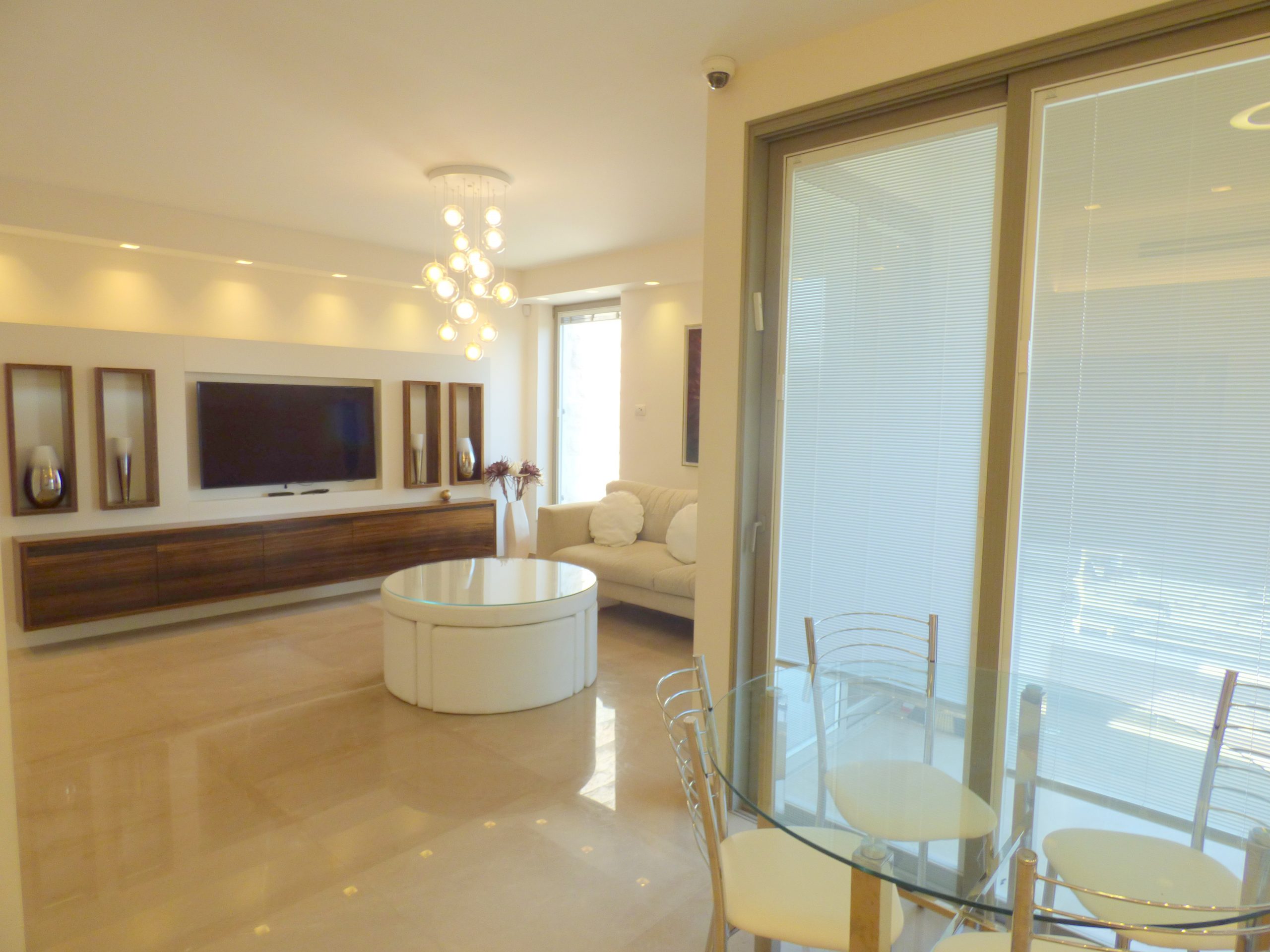 Luxurious furnished apartment in Talbiyah